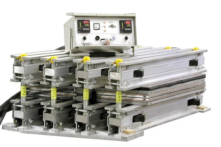 Vulcanization Press Equipment For Flat Belts
